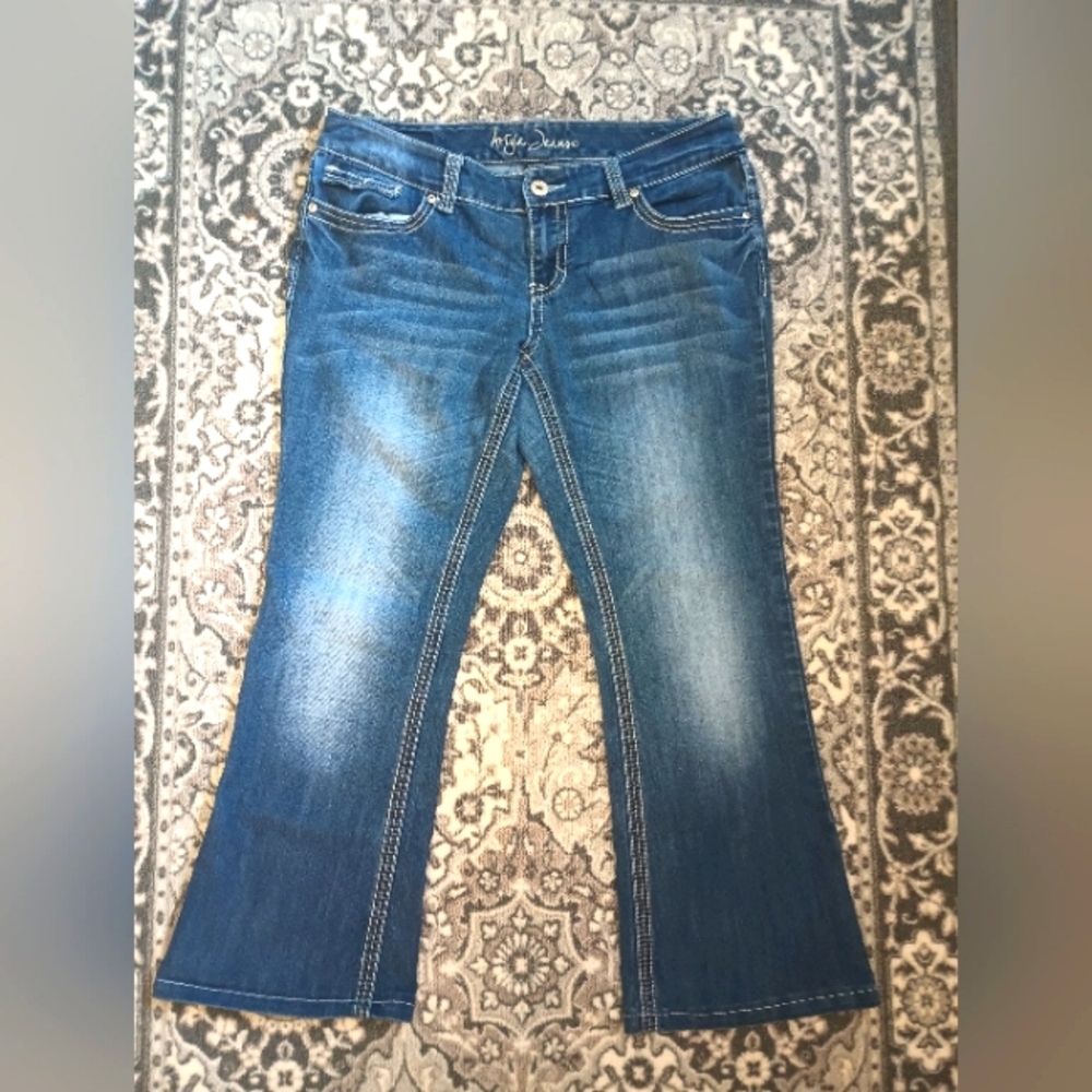 Ariya Flare Jeans 13/14 Short Embellished Flap Pocket Low Rise 27 Inseam Y2K
